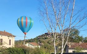 La Jolie Vue Et La Maison De La Tour- Cordes-Sur-Ciel