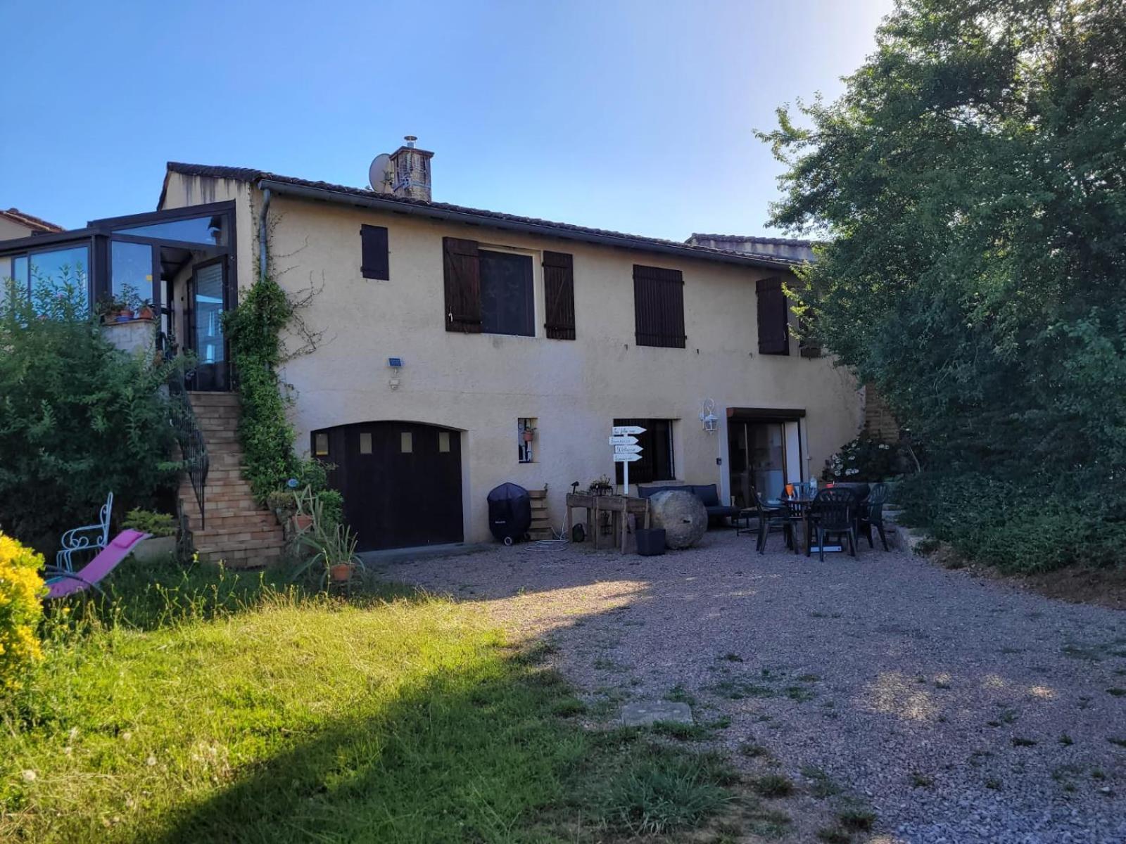 La Jolie Vue Et La Maison De La Tour- Cordes-Sur-Ciel Les Cabannes  Extérieur photo
