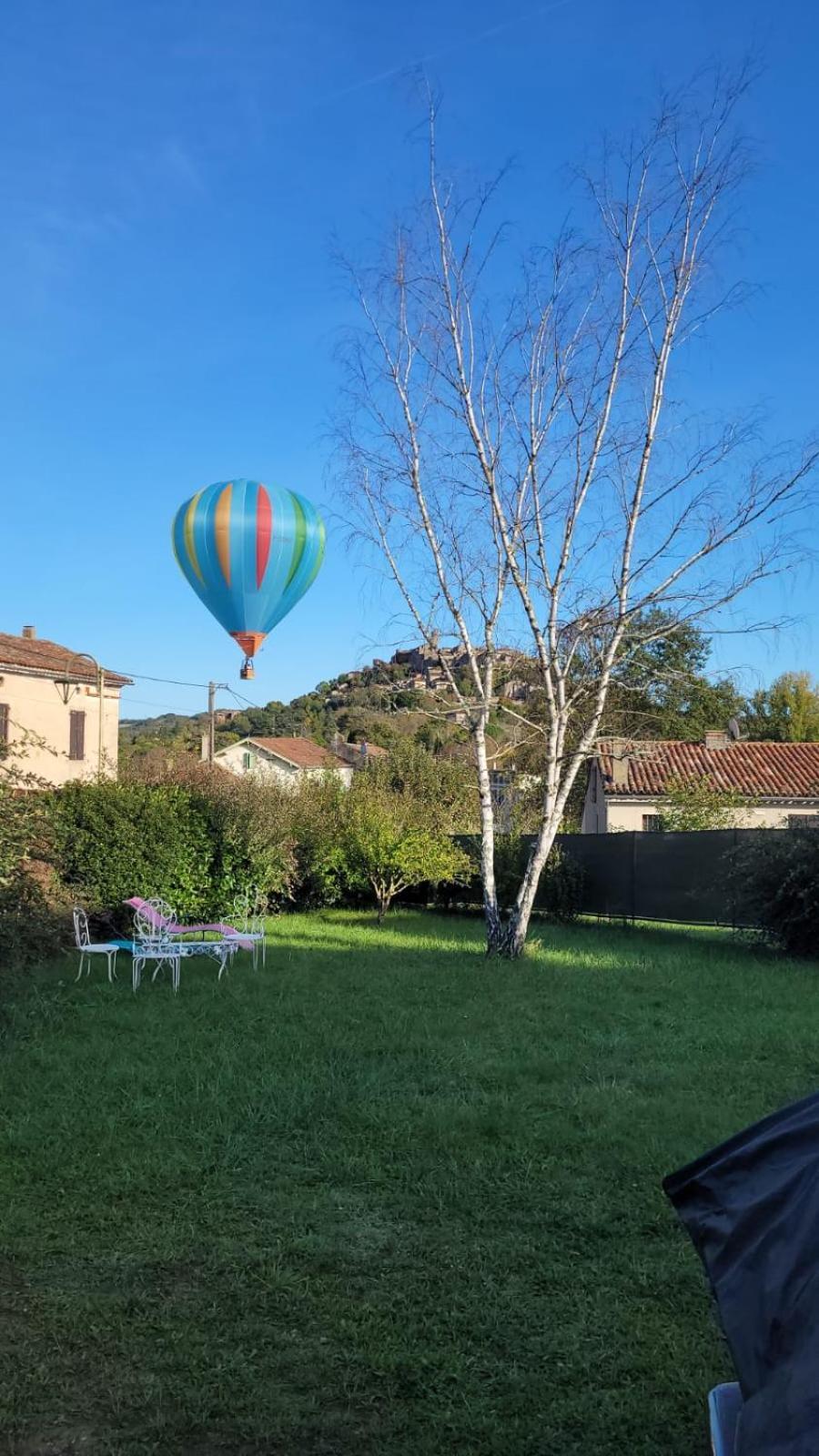 La Jolie Vue Et La Maison De La Tour- Cordes-Sur-Ciel Les Cabannes  Extérieur photo