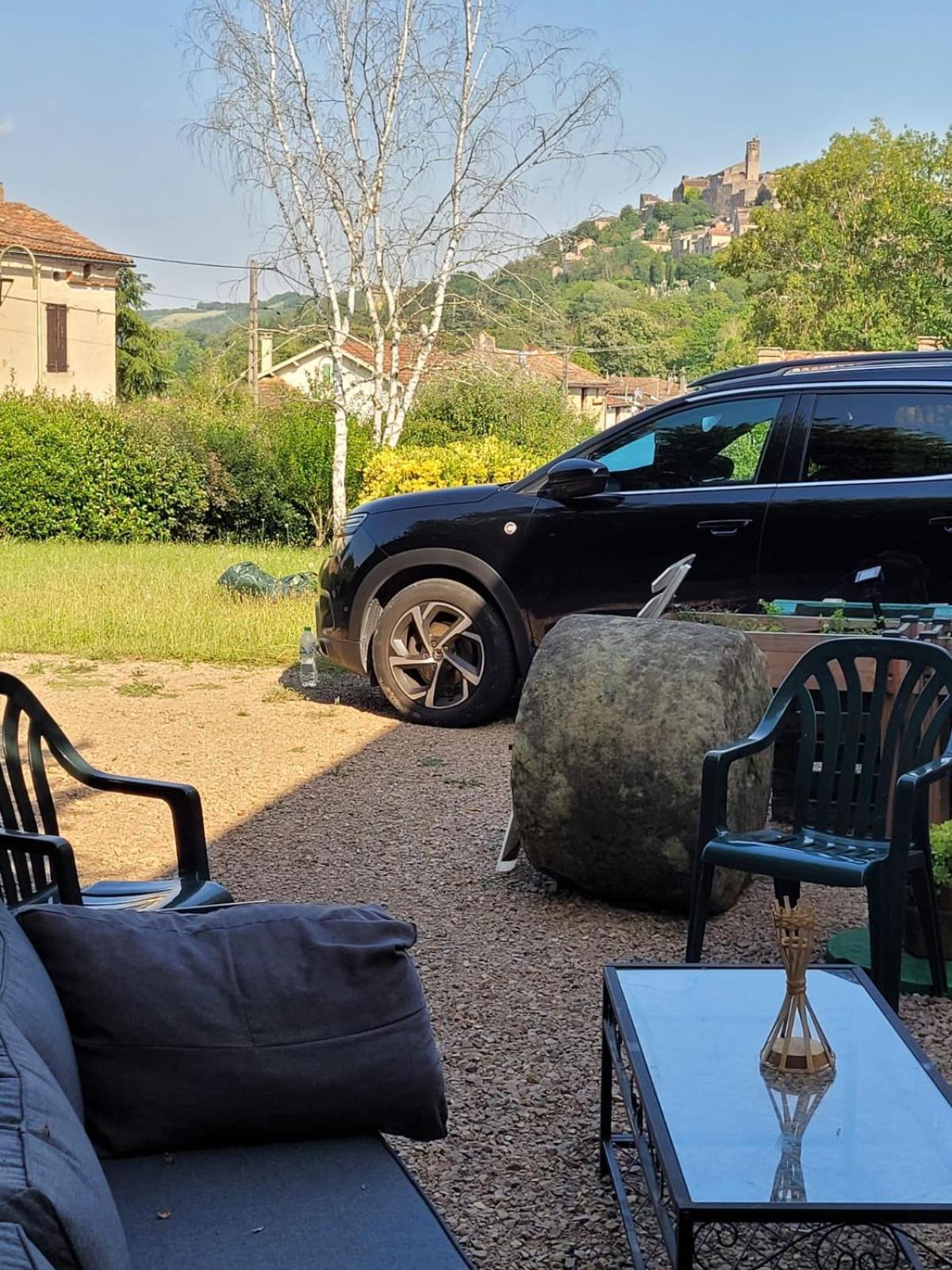 La Jolie Vue Et La Maison De La Tour- Cordes-Sur-Ciel Les Cabannes  Extérieur photo